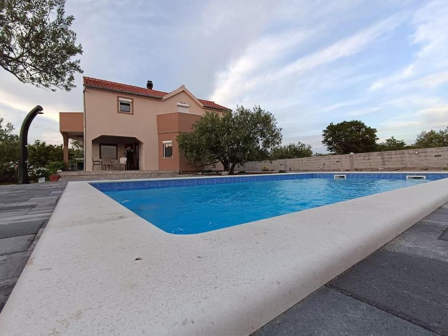Toket - 6+2 Person Holiday home *