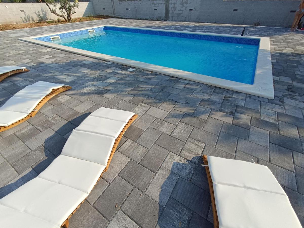 Holiday home Toket - 6+2 Person Drage