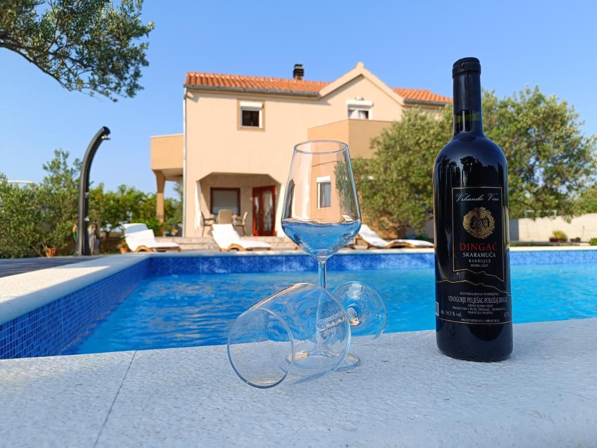 Toket - 6+2 Person Holiday home *