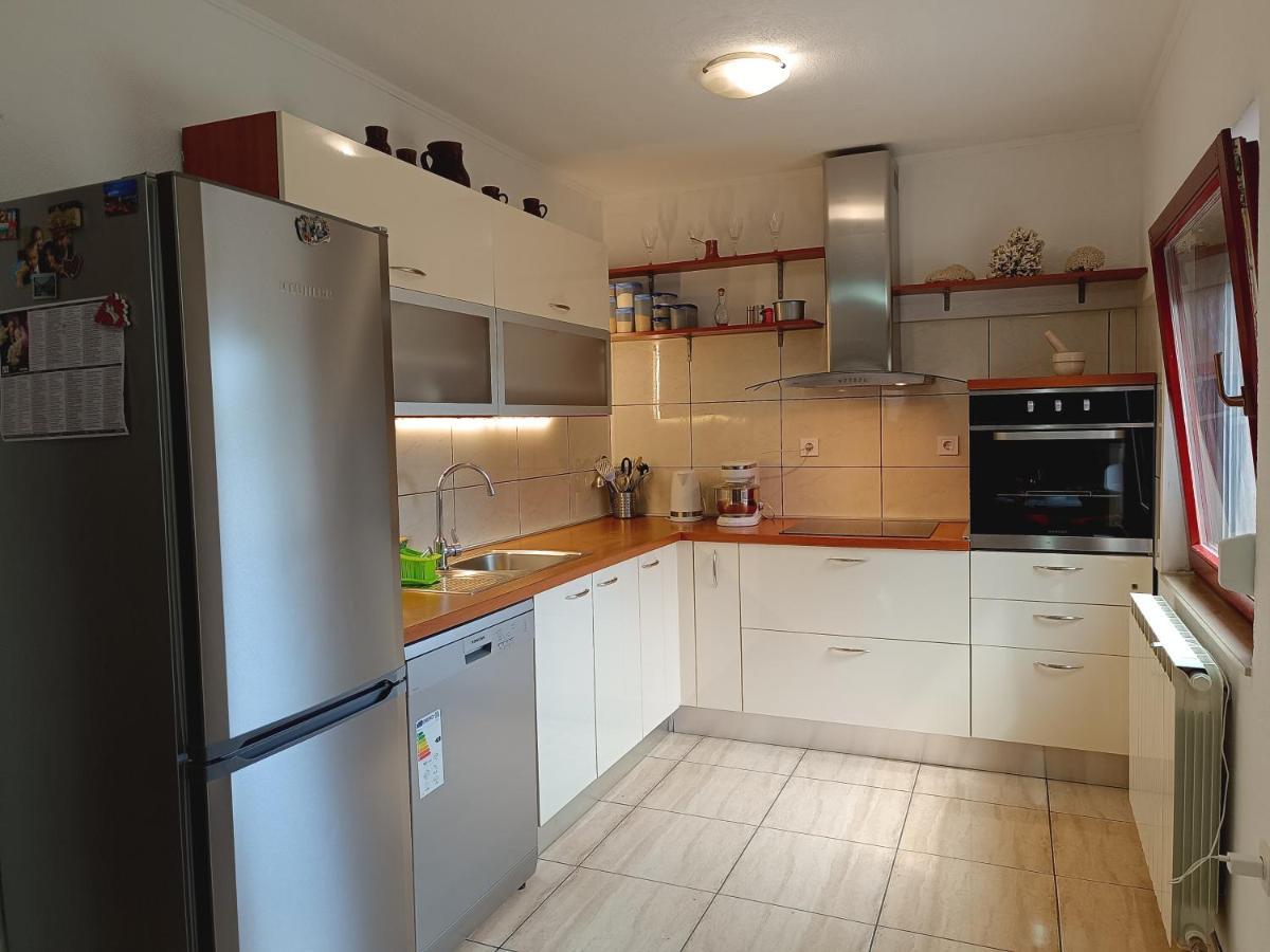 Toket - 6+2 Person Drage